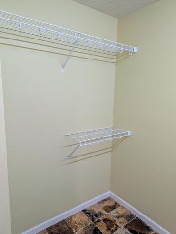 67 Leaflet Avenue, Somerset, KY 42503