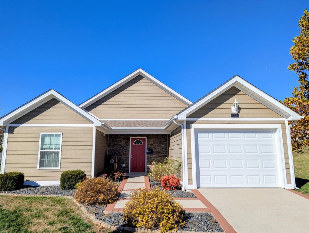 67 Leaflet Avenue, Somerset, KY 42503