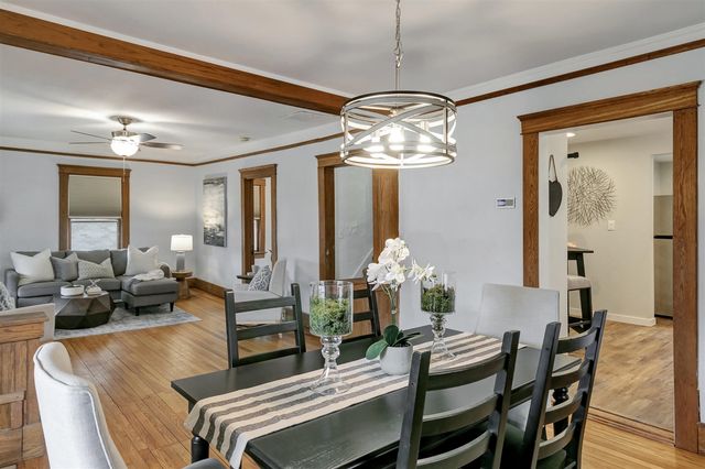 1123 W Huron Street, Ann Arbor, MI 48103