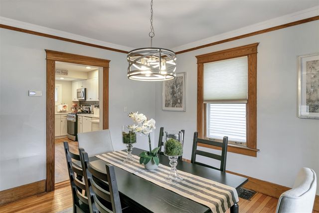 1123 W Huron Street, Ann Arbor, MI 48103