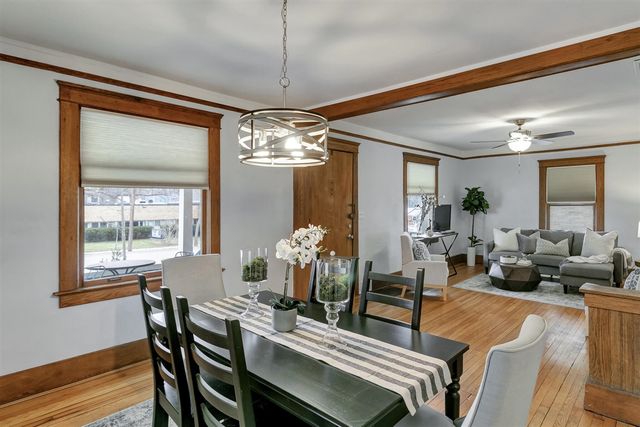 1123 W Huron Street, Ann Arbor, MI 48103