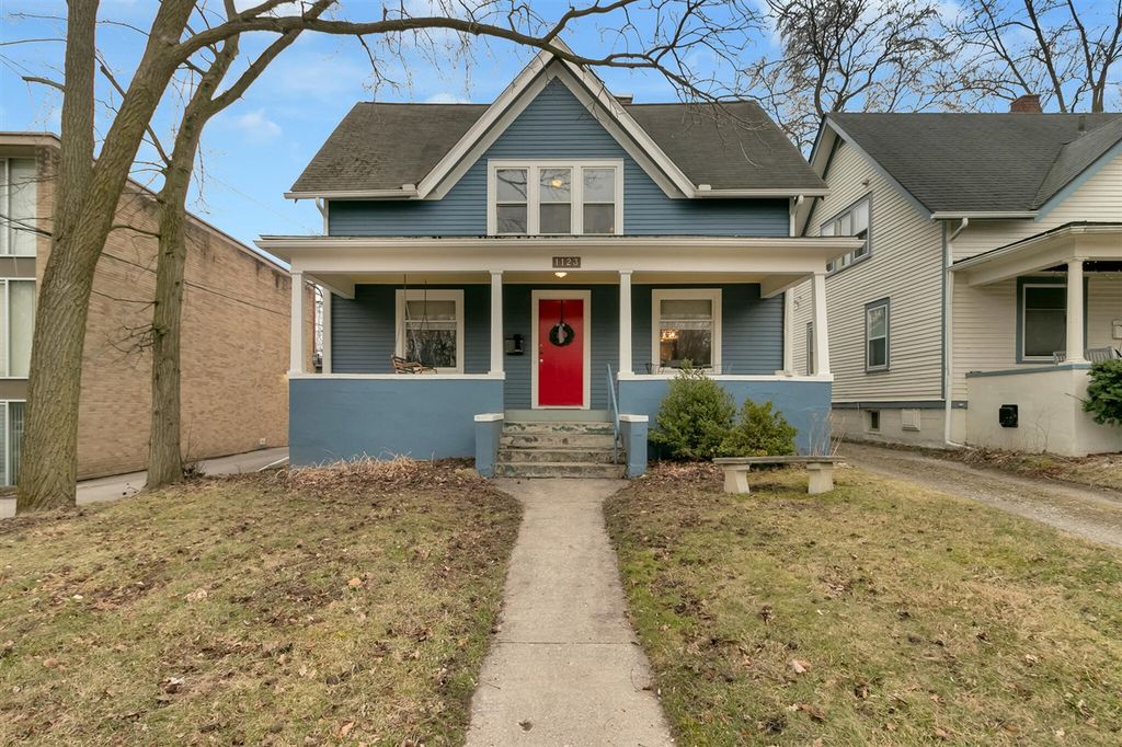 1123 W Huron Street, Ann Arbor, MI 48103