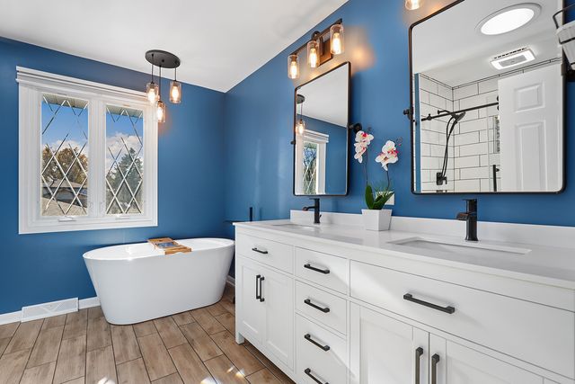 13801 S Secretariat Lane, Orland Park, IL 60467