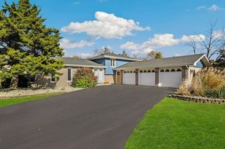 13801 S Secretariat Lane, Orland Park, IL 60467