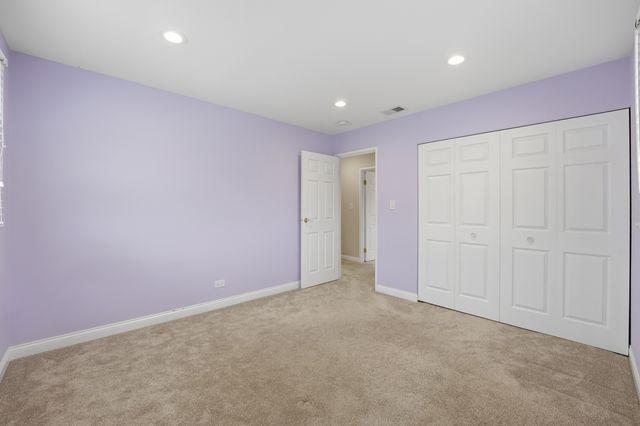 4065 Winston Drive, Hoffman Estates, IL 60192