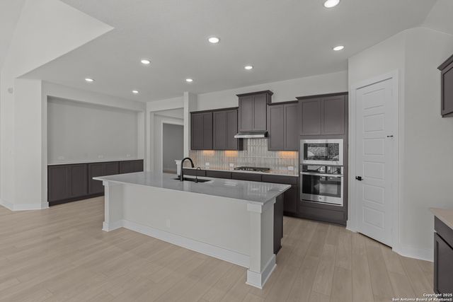 314 Vamanos, Boerne, TX 78006