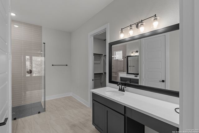 314 Vamanos, Boerne, TX 78006