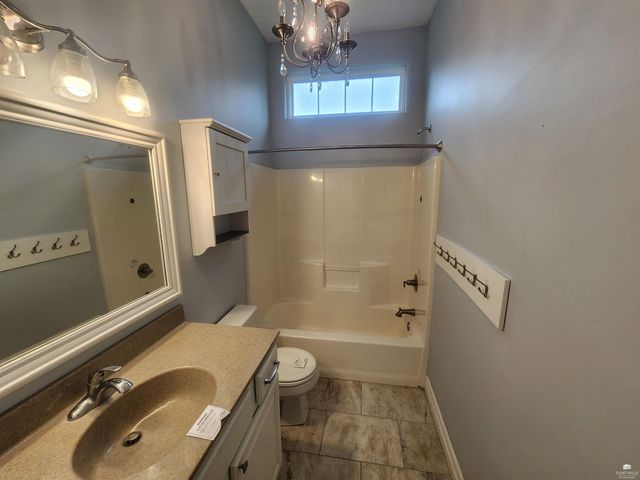 9094 Tonya Terrace, Manhattan, KS 66502