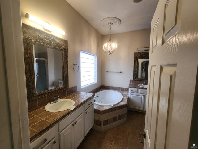 9094 Tonya Terrace, Manhattan, KS 66502