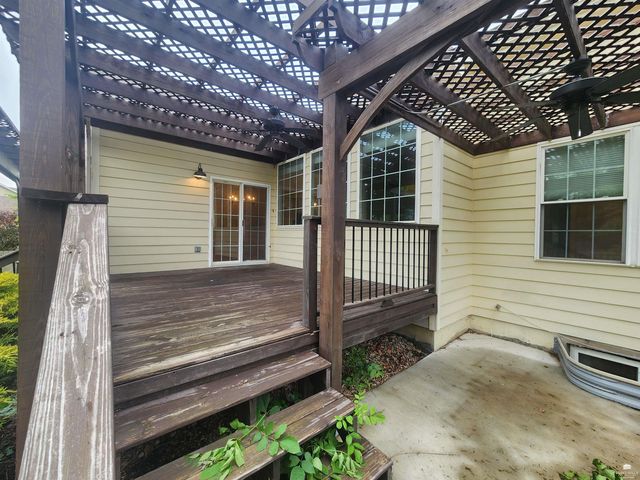 9094 Tonya Terrace, Manhattan, KS 66502