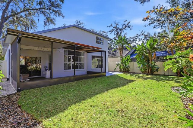 4617 WHISPERING PARK LANE, Tampa, FL 33614