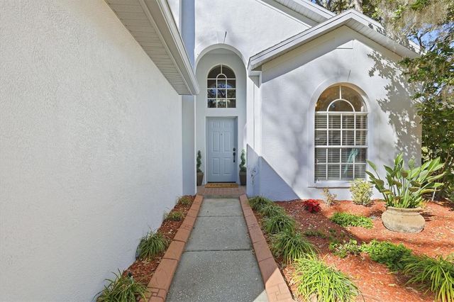 4617 WHISPERING PARK LANE, Tampa, FL 33614