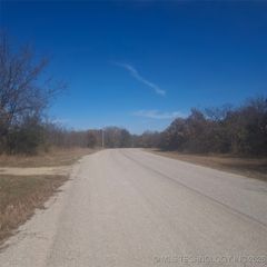 12834 N 68th West Avenue, Skiatook, OK 74070