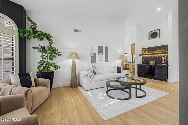 17801 N 55TH Street, Scottsdale, AZ 85254