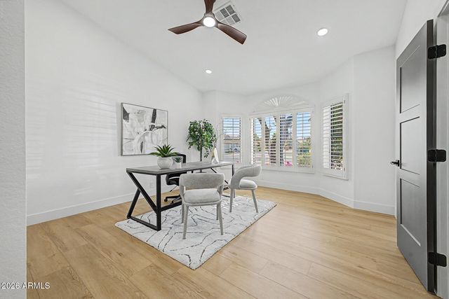 17801 N 55TH Street, Scottsdale, AZ 85254