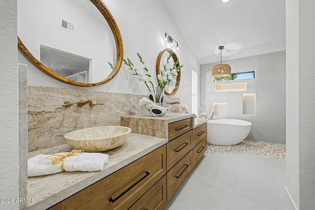 17801 N 55TH Street, Scottsdale, AZ 85254