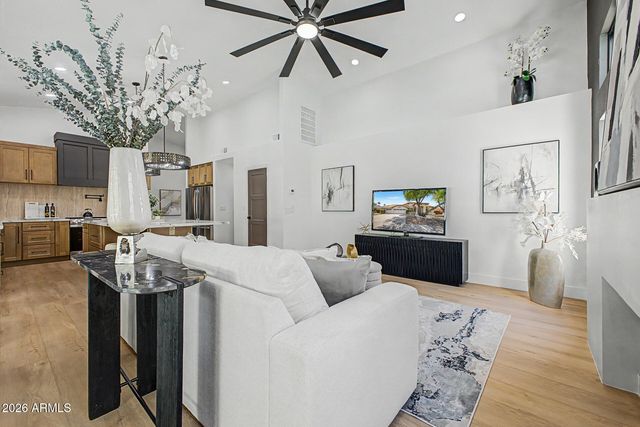 17801 N 55TH Street, Scottsdale, AZ 85254