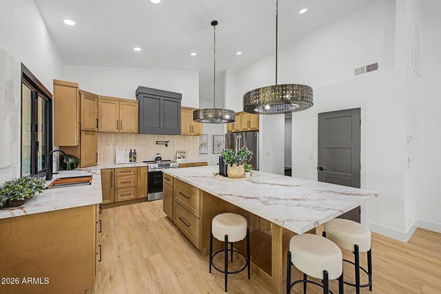 17801 N 55TH Street, Scottsdale, AZ 85254