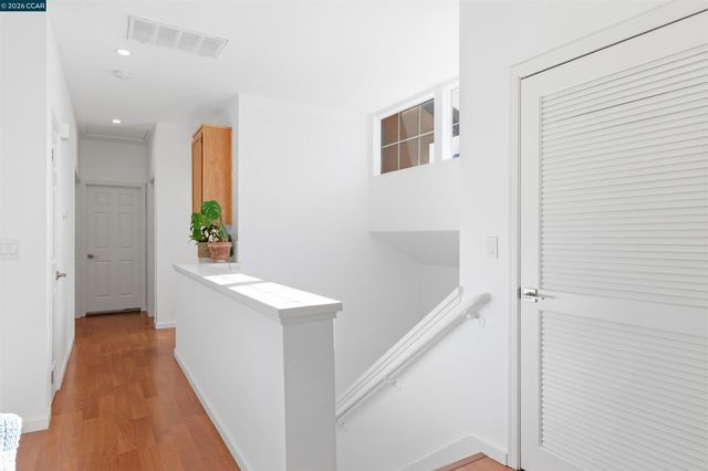 7674 Tuscany Dr, Dublin, CA 94568