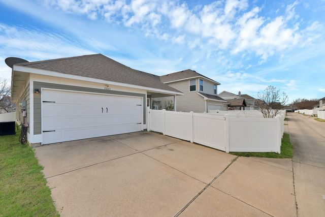 10241 Nantucket Drive, Providence Village, TX 76227