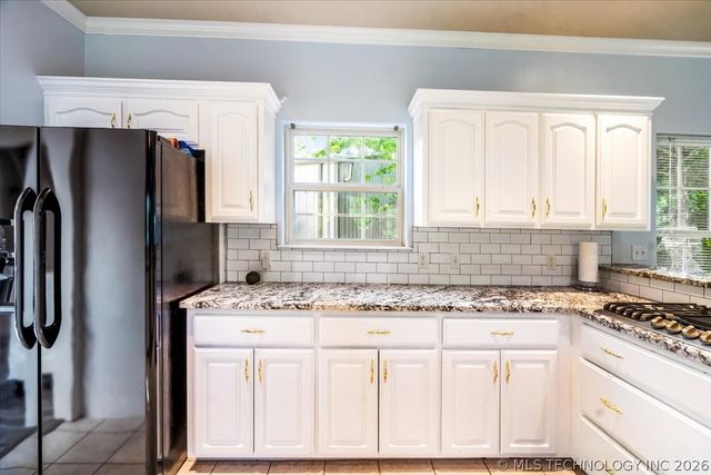 7603 E 534 Road, Claremore, OK 74019