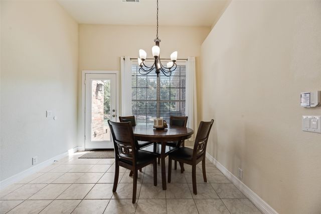 208 Stanford Court, Heath, TX 75032