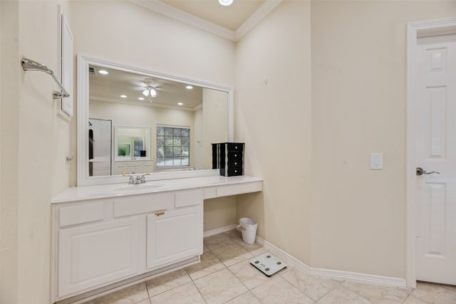 208 Stanford Court, Heath, TX 75032