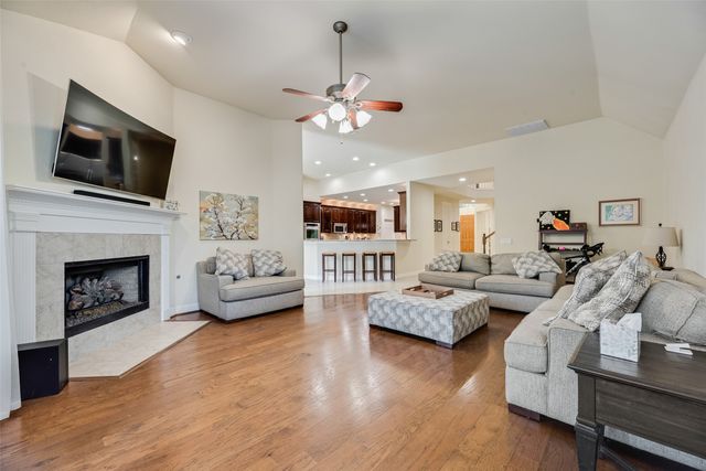 208 Stanford Court, Heath, TX 75032