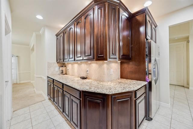 208 Stanford Court, Heath, TX 75032