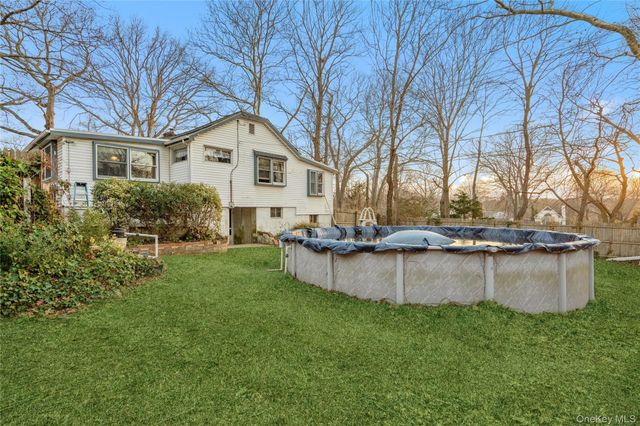 105 Lookout Drive, Sound Beach, NY 11789