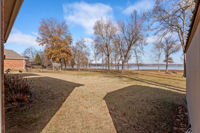 27204 S 125 Highway 9, Afton, OK 74331