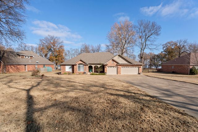 27204 S 125 Highway 9, Afton, OK 74331