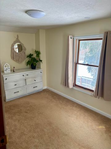 14849 16th Avenue, Marne, MI 49435