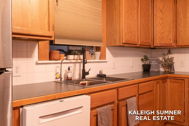 14849 16th Avenue, Marne, MI 49435