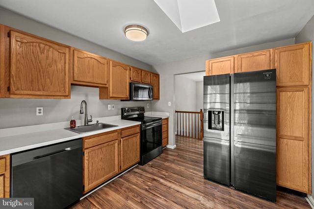2 MAINSAIL CT, Baltimore, MD 21220