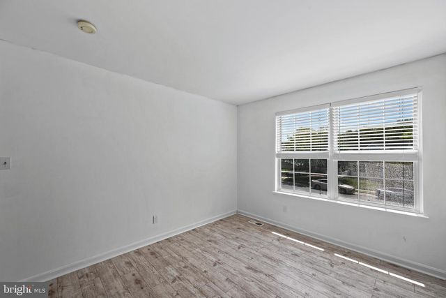2 MAINSAIL CT, Baltimore, MD 21220