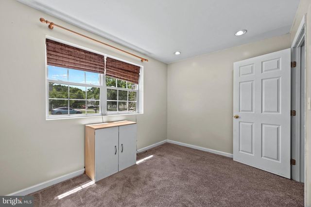 2 MAINSAIL CT, Baltimore, MD 21220