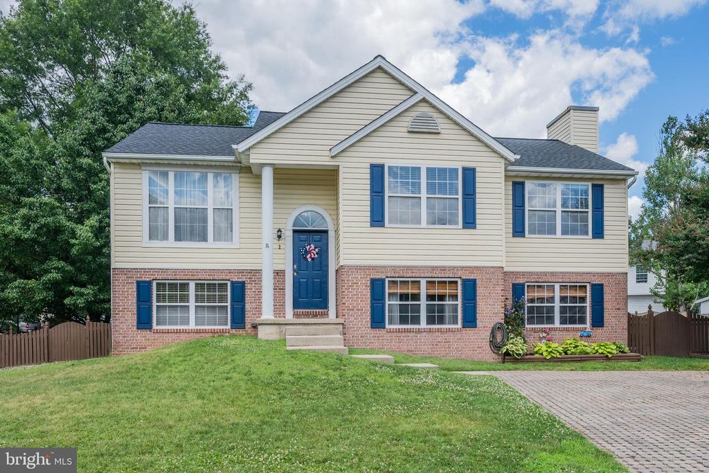2 MAINSAIL CT, Baltimore, MD 21220