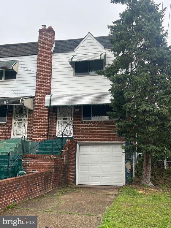 521 TILGHMAN ST, Chester, PA 19013