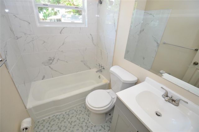 108 PIKE STREET, Auburndale, FL 33823