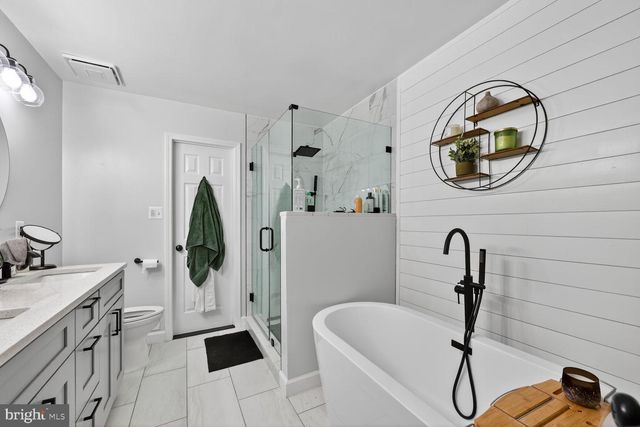 13486 GROUSERUN LN, Bristow, VA 20136