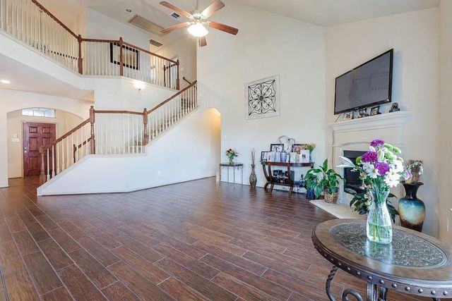 5804 Lawrence Court, Pearland, TX 77584