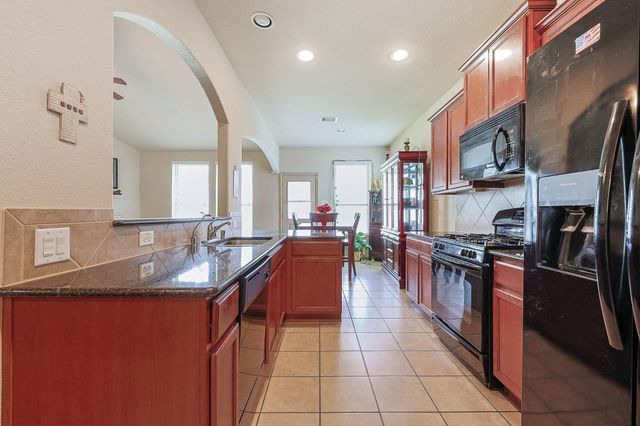 5804 Lawrence Court, Pearland, TX 77584