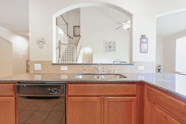 5804 Lawrence Court, Pearland, TX 77584