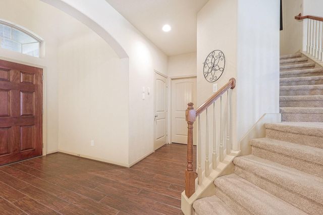 5804 Lawrence Court, Pearland, TX 77584