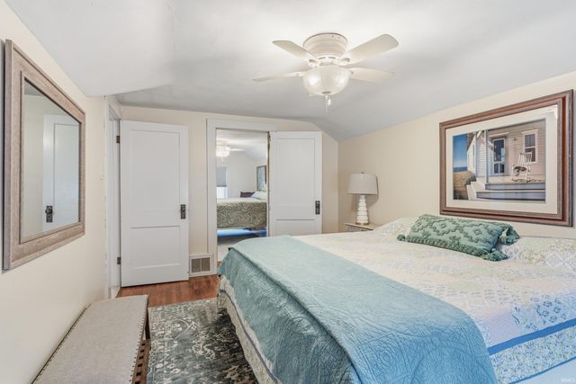 4207 Indiana Avenue, Fort Wayne, IN 46807