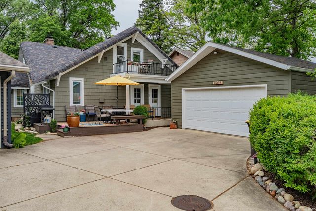 4207 Indiana Avenue, Fort Wayne, IN 46807