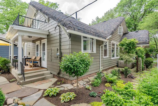 4207 Indiana Avenue, Fort Wayne, IN 46807