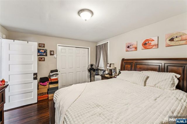 21 Ellington Street, East Orange, NJ 07017