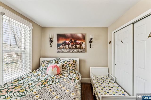 21 Ellington Street, East Orange, NJ 07017